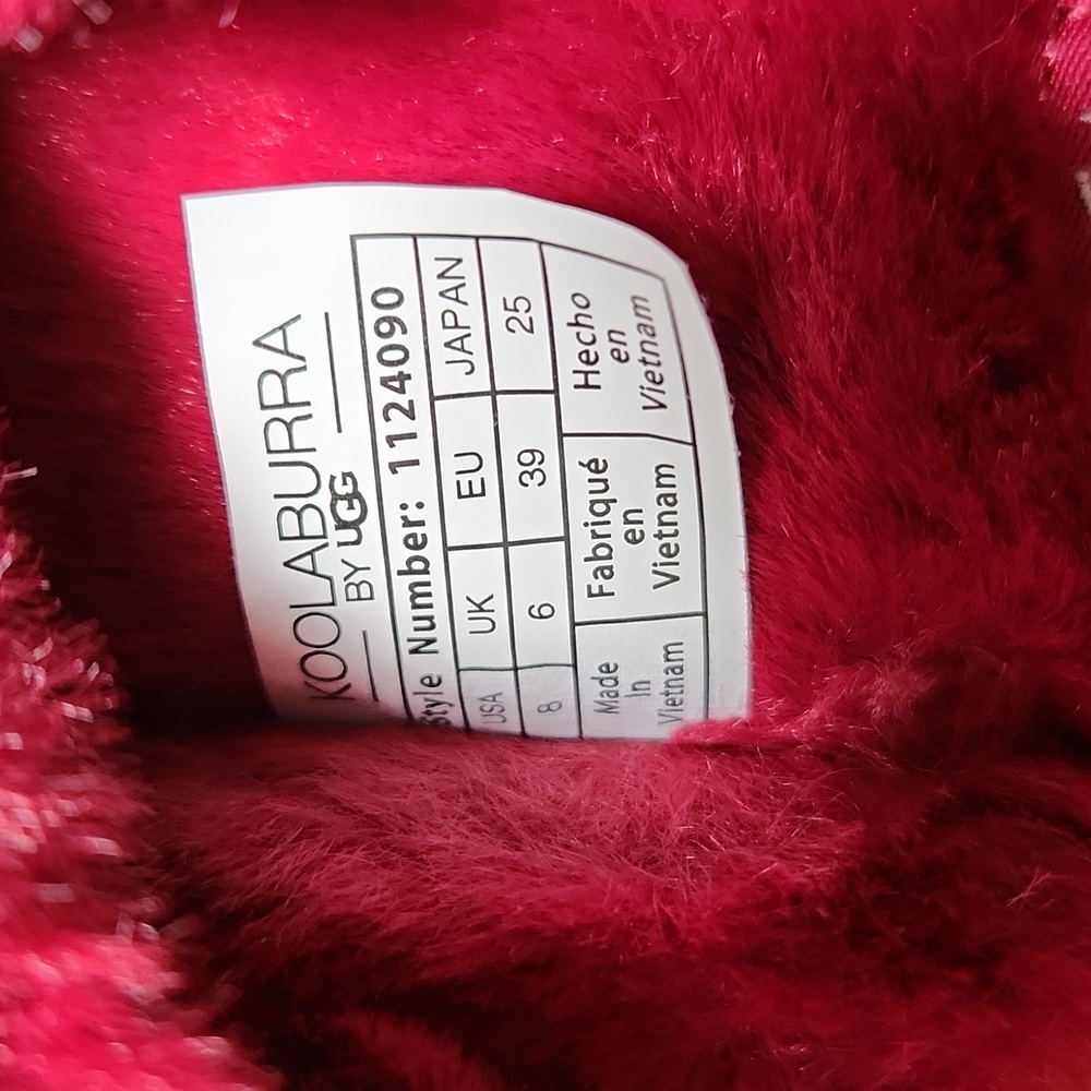 Koolaburra by UGG Burgundy Faux Fur Slippers Slides Women's 8 NWT and Box - Picture 9 of 9